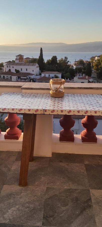 Tsitsinakis Traditional House 伊兹拉 外观 照片